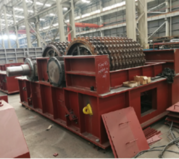 سنگ شکن غلتکی، والس یا استوانه ای 1 سنگ شکن غلطکی استوانه ای والس |شرکت قطعه سازان پرگاس