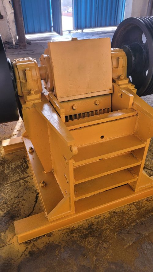 تصویر سنگ شکن فکی | طراحی، تولید، سفارش، خرید و فروش | قطعه سازان پرگاس